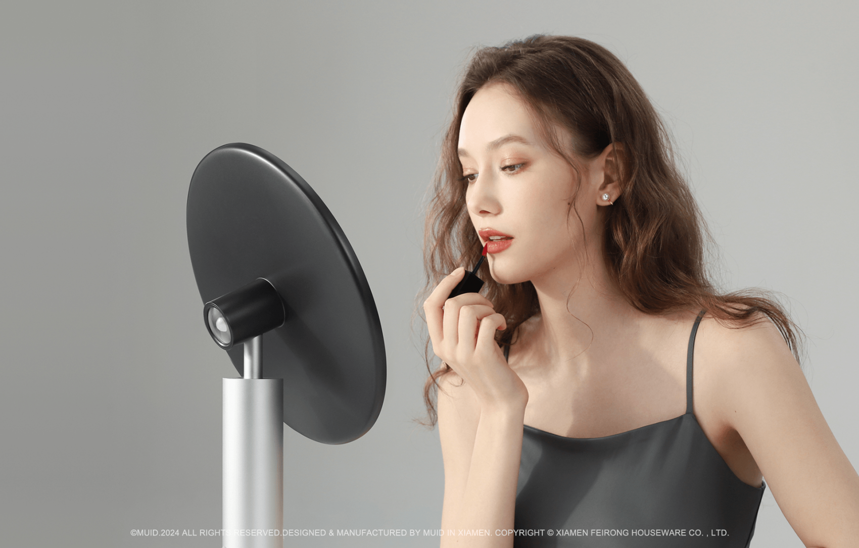 日光金属化妆镜图片