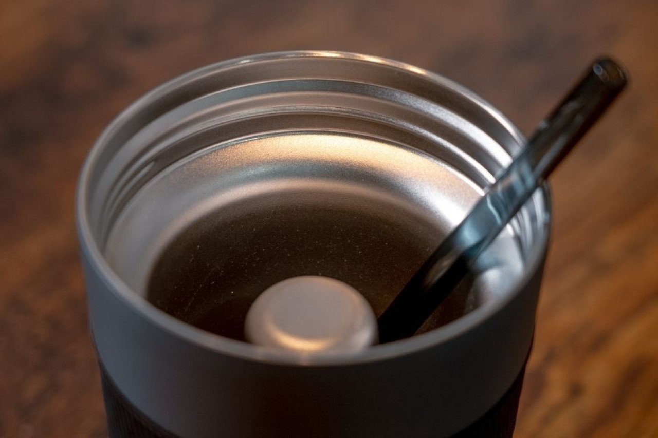 改变游戏规则的玻璃杯-不加冰可在2分钟内冷却饮料---酷图编号1