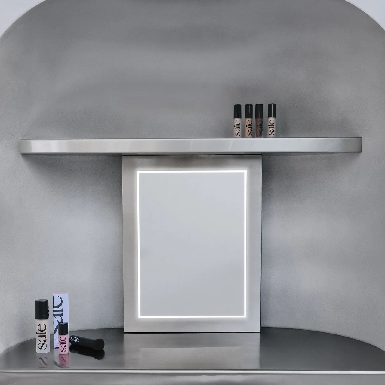 将复古风格和玩具般设计与现代魅力融为一体的移动梳妆舱---酷图编号7