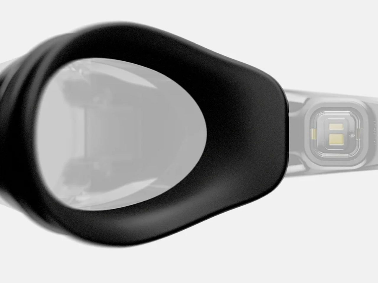 可以显示训练数据、心率,并配有指南针让你保持一致的FORM智能游泳2护目镜---酷图编号3