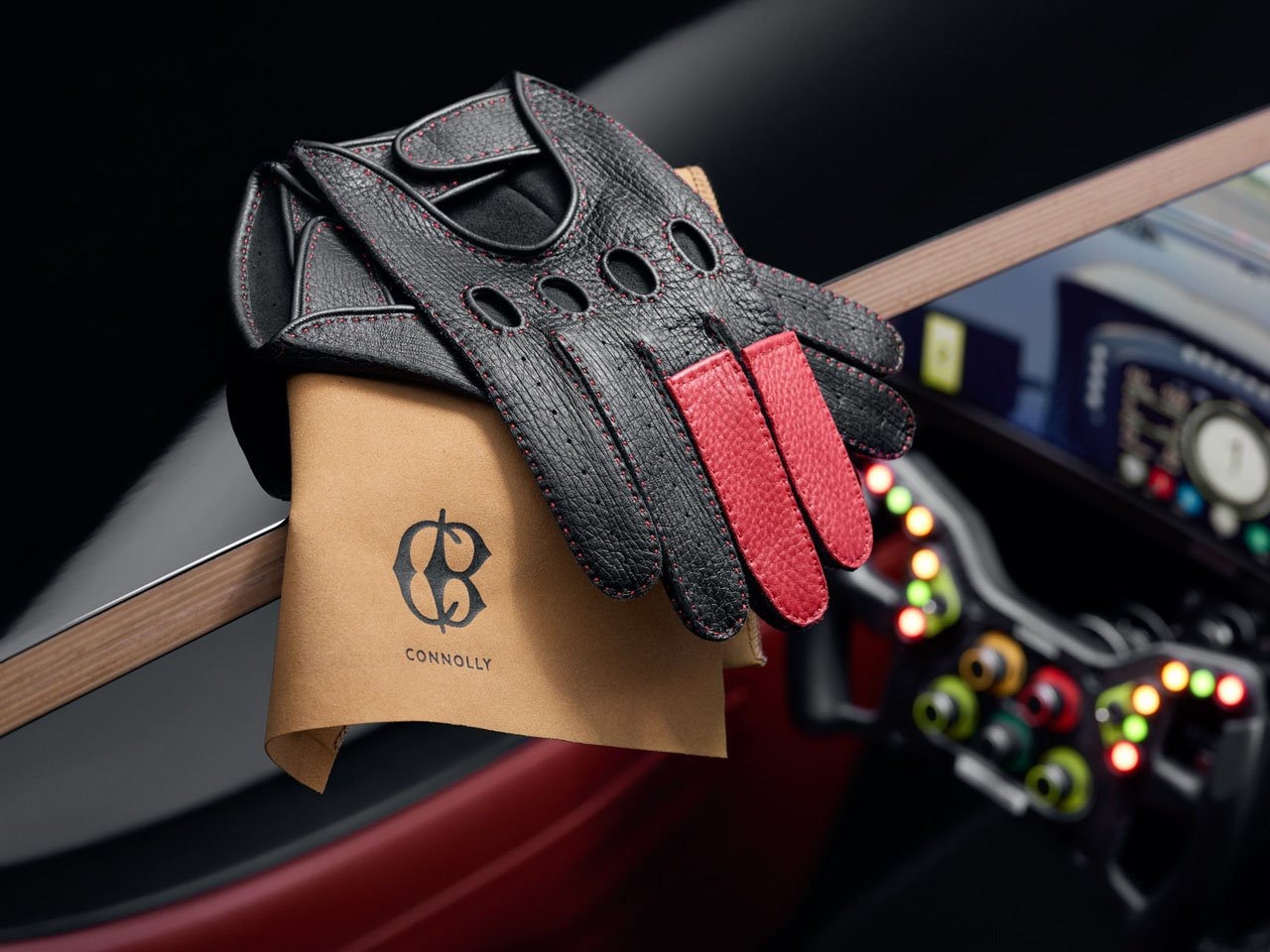 predictive为热情的赛车迷更新了其豪华的赛车模拟器---酷图编号9