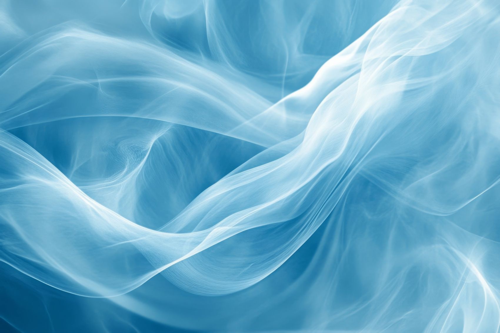 冰蓝丝缕流体特效:渐变光晕与柔雾质感的抽象视觉设计图片