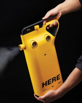 正在重新思考现代生活安全设备的双剂灭火器