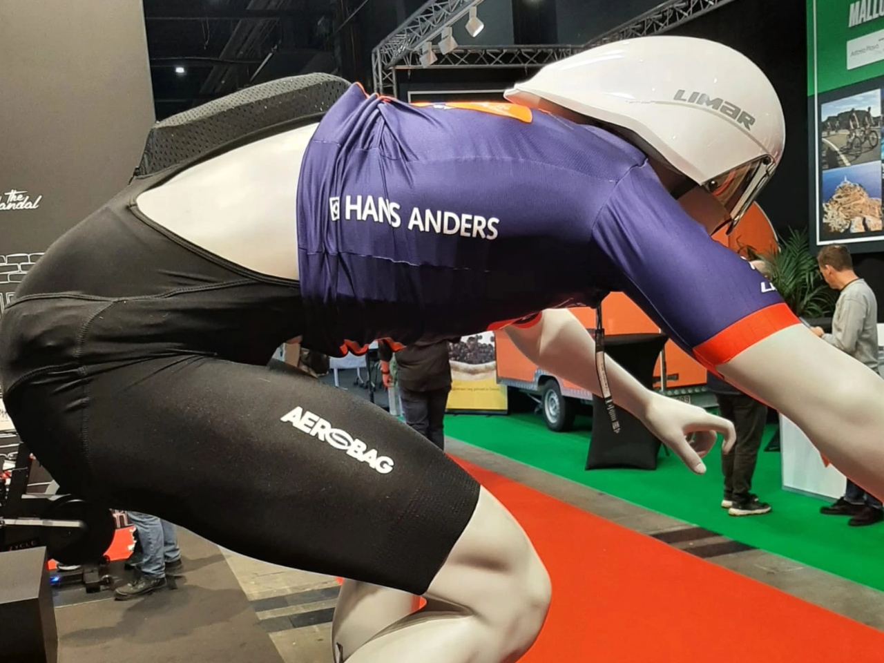 骑行者专用安全气囊设计---酷图编号5