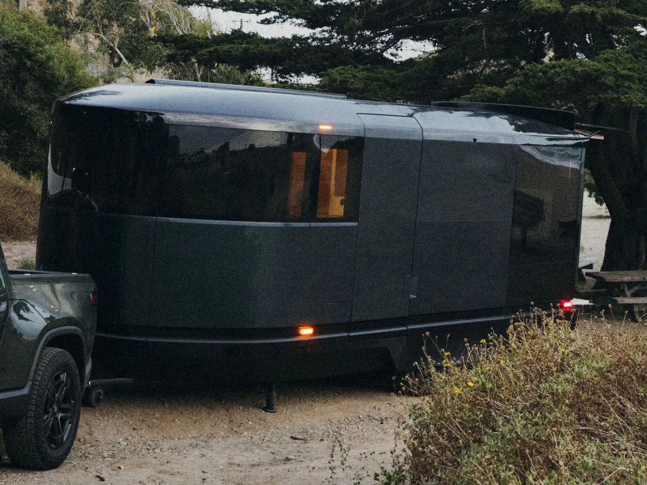专为延长离网生活而打造的新型车载T4自走式电动旅行拖车---酷图编号8