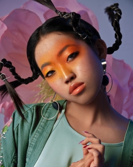 花野灵韵：东方美学与先锋妆容的融合大片