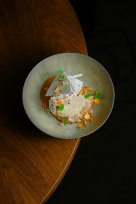 星芒珍馐 - 分子料理的精致呈现