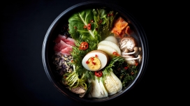 韩式火锅食材拼盘 暗调光影定格韩式料理美食大片