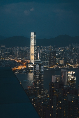 香港维多利亚港 ICC 大楼夜景 都市天际线风光